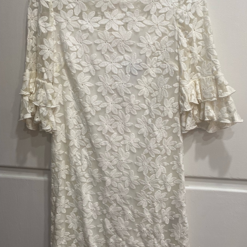 Jessica Howard Cream Floral Lace Dress